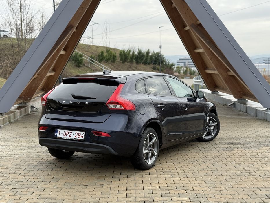 Volvo V40 Euro 6 /Automat/Alcantara