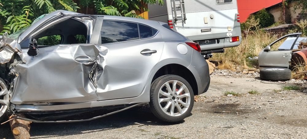 Mazda 3 SKYACTIVE 2.0 88kw 120кс PE за части