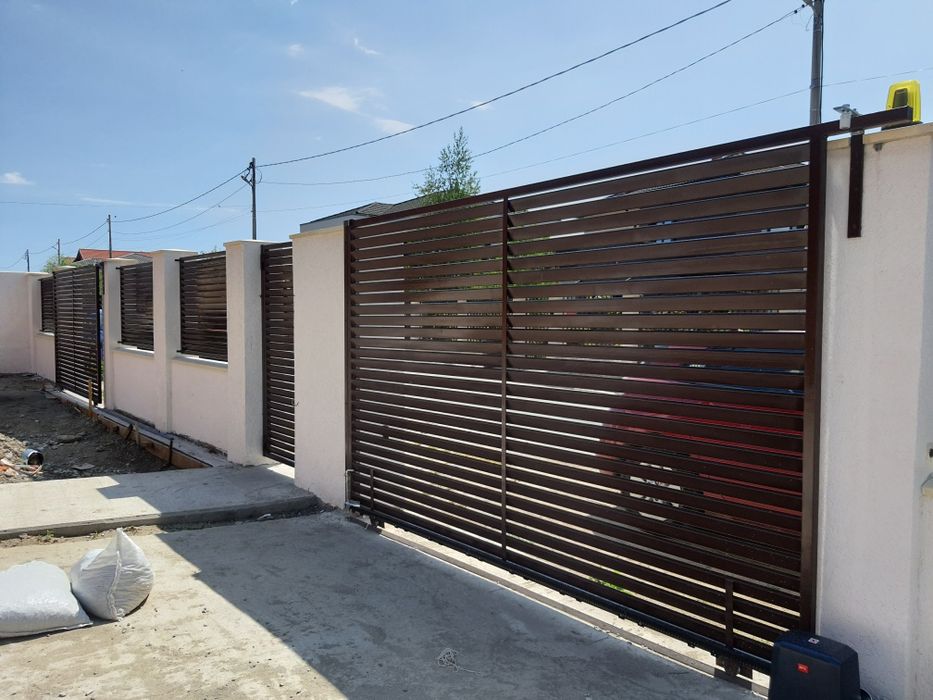 Fier forjat , porți auto ,balustrade fier