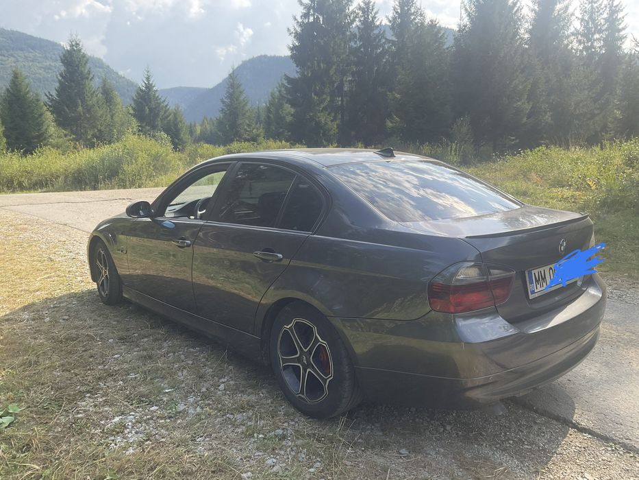 bmw e90,320 diesel,manual,doar 240 mi km realii