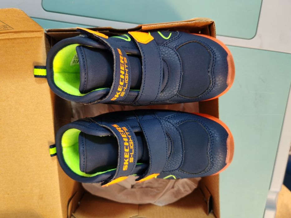 Ghete Skechers baieti