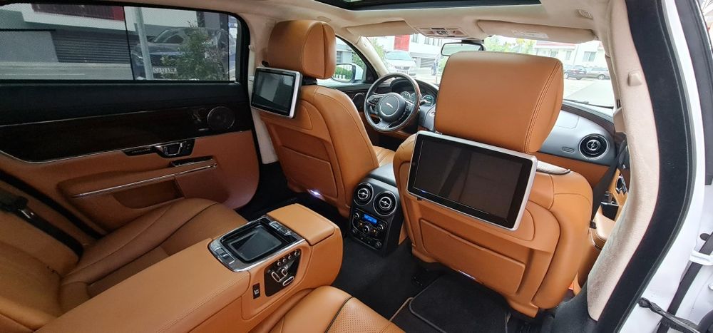 Jaguar XJ Long - chit R Supercharged 3.0 D,Full Option - Autobiography