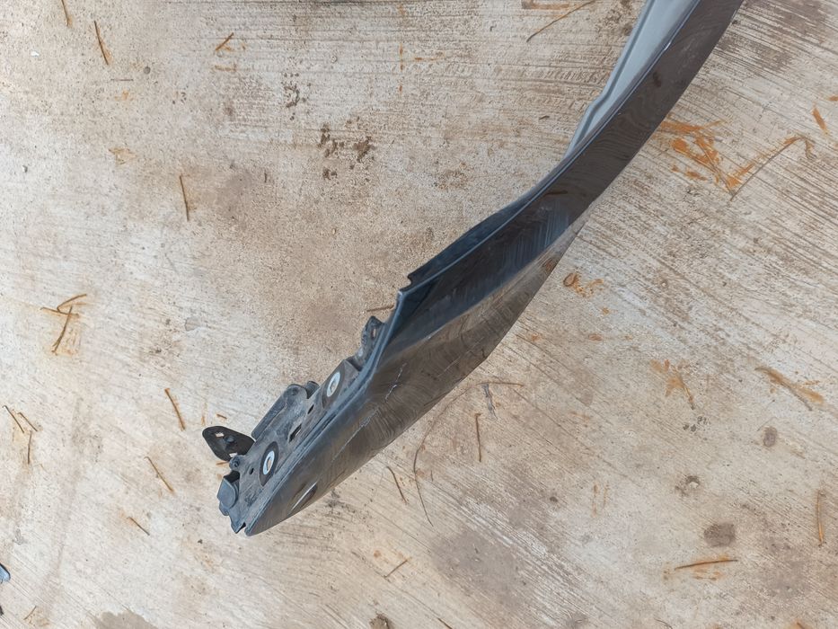 Aripa dreapta fata cu defect audi A4 b9 2016 2019