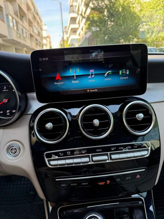 Mercedes-Benz C 200 d • 2019 • 2.0 Diesel •