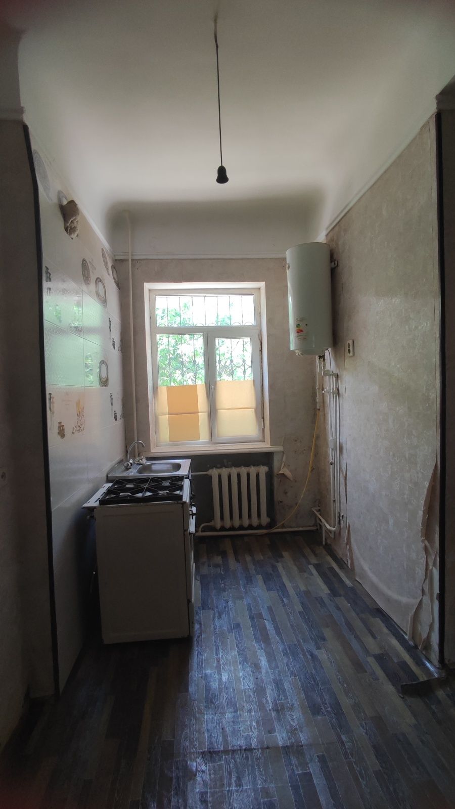 Продается своя квартира 2/1/2 в Яшнобатском районе