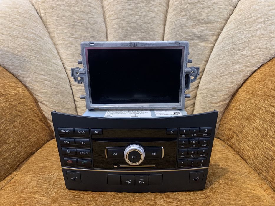 Navigatie High ECE, Unitate / Display Mercedes E W207 W212 : Navi mare