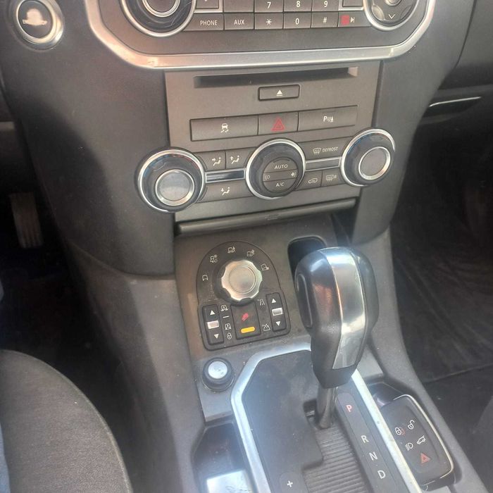 Vand LAND ROVER Discovery 4