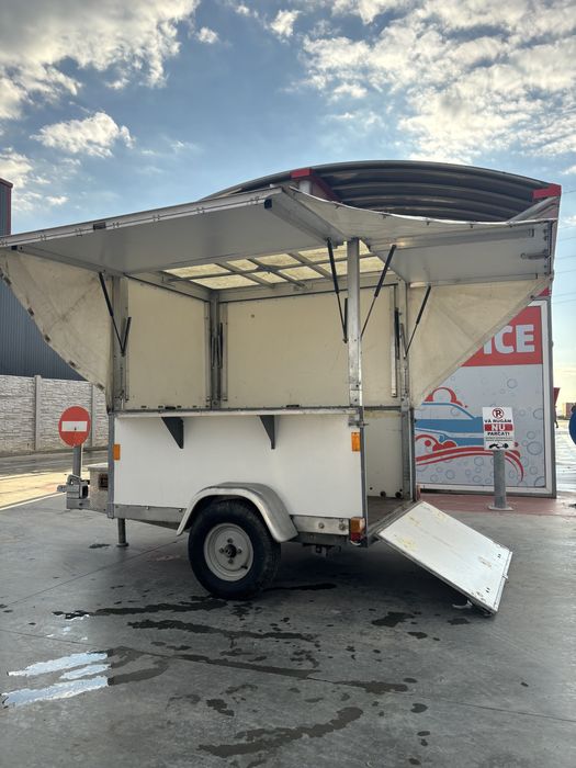 Vand remorca speciala