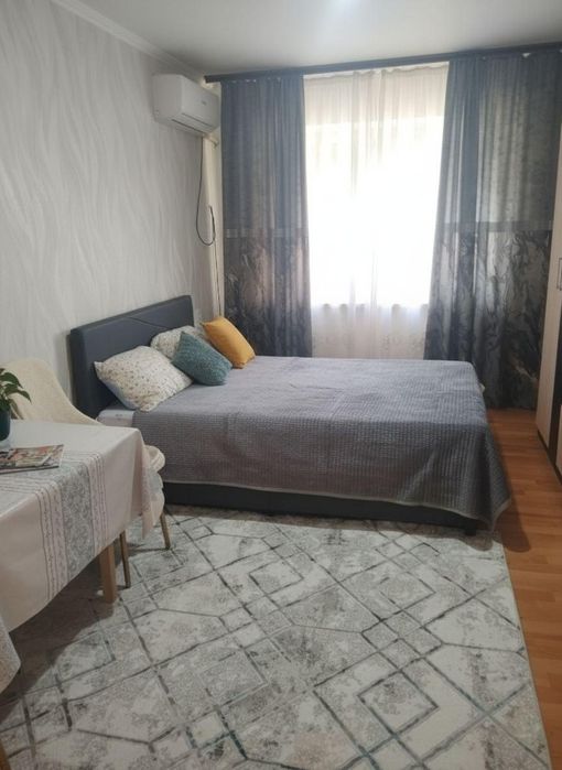 1 комн кв. Универсам около Каспи банка. Ночь