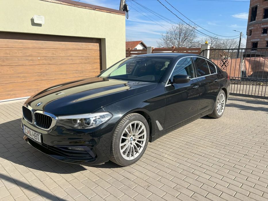 BMW Seria 5 BMW Seria 5 520d xDrive Aut. Sport Edition Navi+H&K+LED
