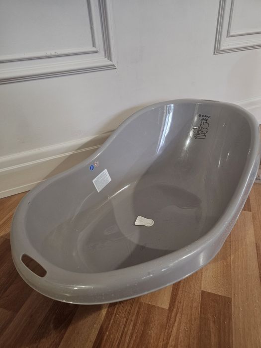 Детская ванночка с горкой для купания