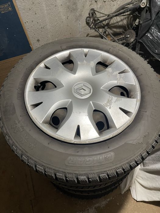 Set 4 Jante Roti tabla 195 65 15 R15 renault megane 2 anvelope iarna
