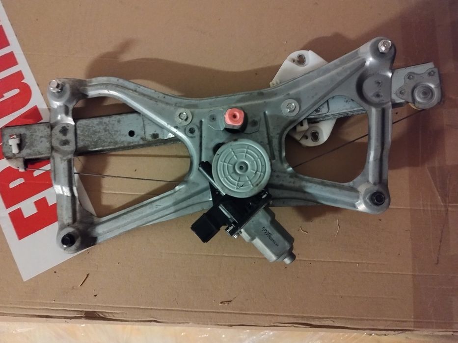 Macara și geam USA stânga față Honda Civic Sedan 2008