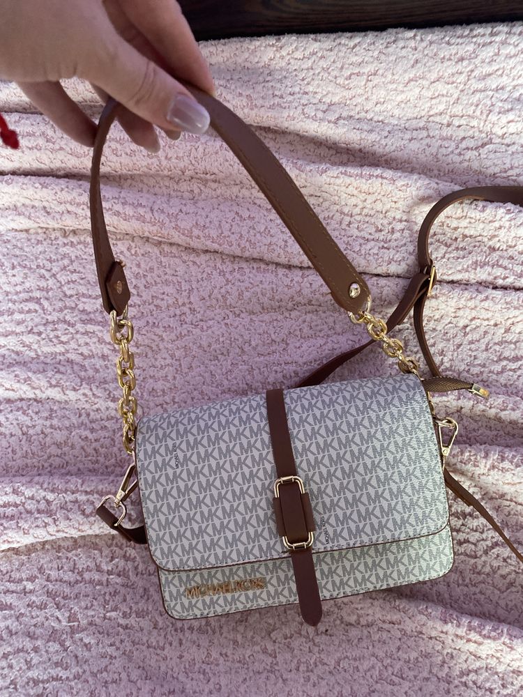 Дамска чанта KORS