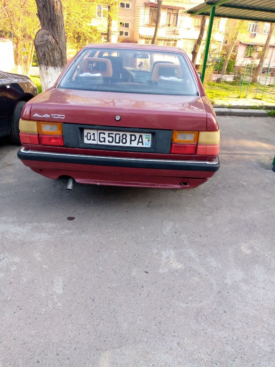 Продается Ауди 100 c3 газ бензи