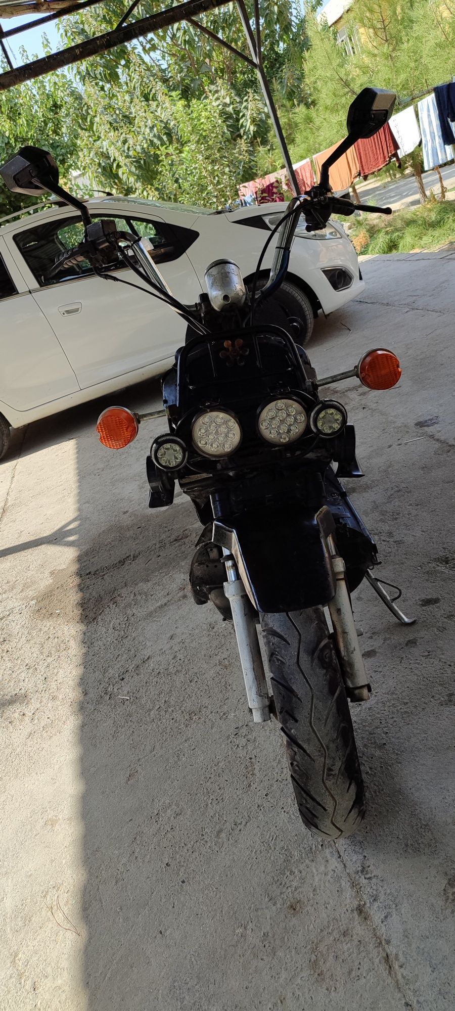 Skuter 150 kub sotiladi