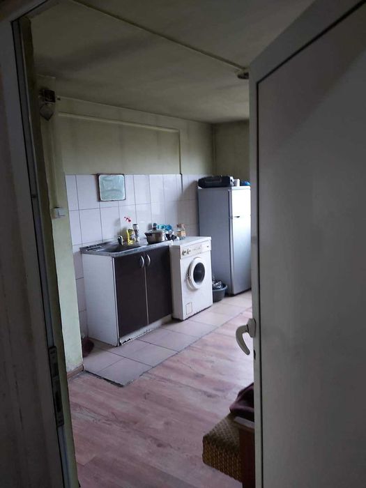 Дава се под наем Промишлена сграда в с. Балкански, Област Разград - 10000 кв.м за 867 € - Снимка #6