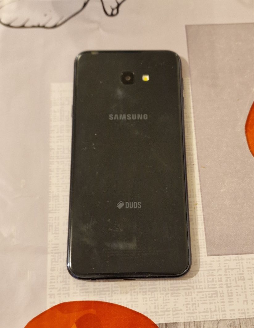 Vând Samsung J4+ Stare Perfectă cu Husa flip,Cutie,Încărcător,Căsti