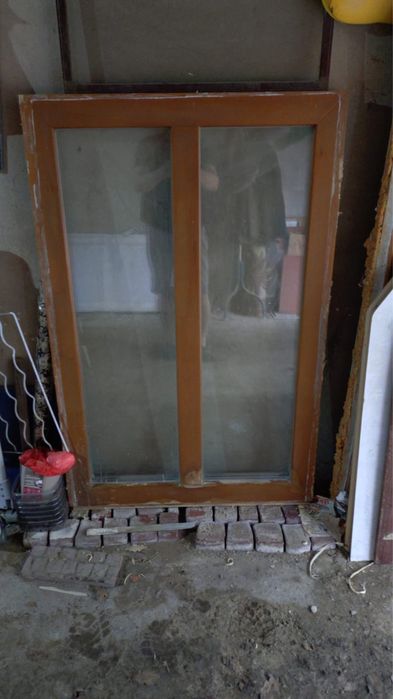Продам деревянное окно