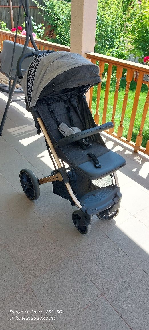 Carucior sport Estelle Dakar Momi Leopard