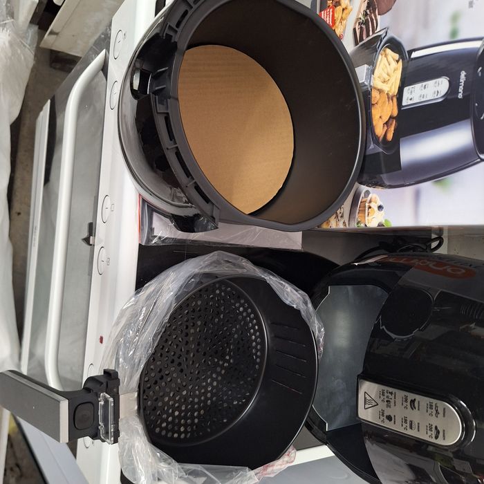 Делимано Еър Фрайър Делукс - чисто нов