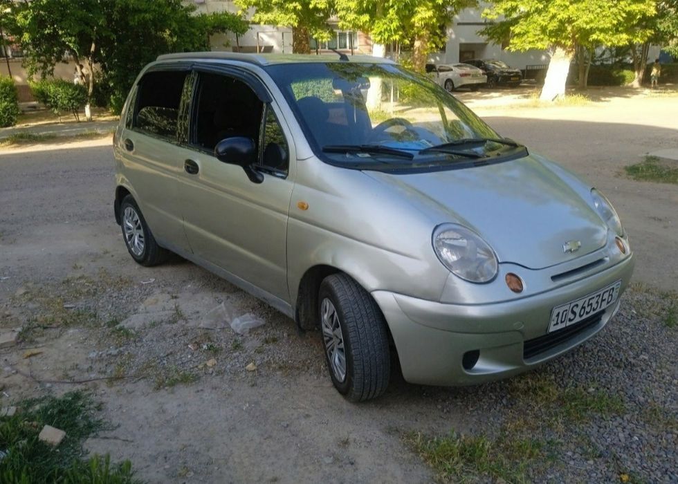 Matiz sotiladi 2200$ kelishamiz