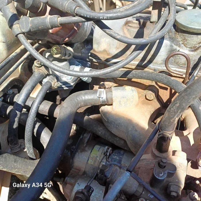 Продава се Suzuki Santana, всичко е изрядно.