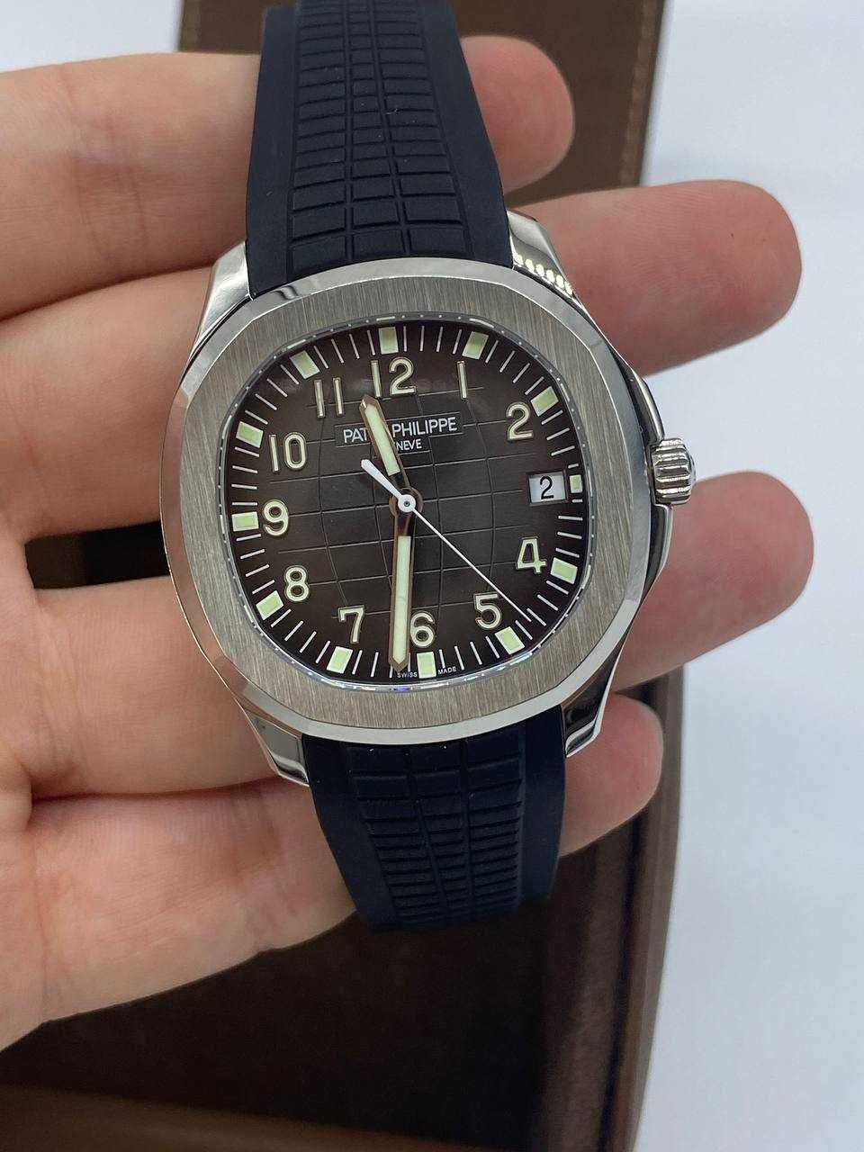 Patek Philippe Aquanaut 5167A-001 Watch Black Dial