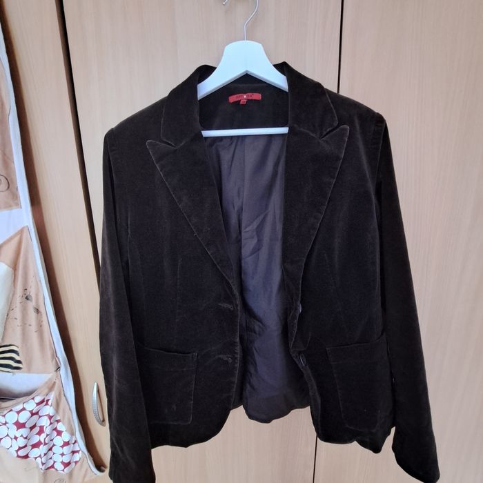 Дамско сако, цвят шоколад, марка Optimism, 40 номер