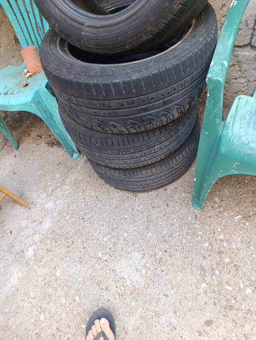 16 гуми 225/50\16