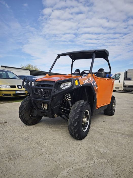 Polaris RZR800 Honda