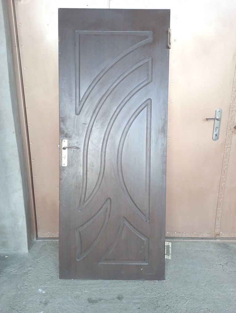 Mdf eshik sotiladi