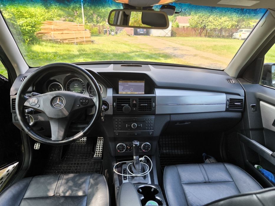 Mercedes Benz GLK 250 11/2010