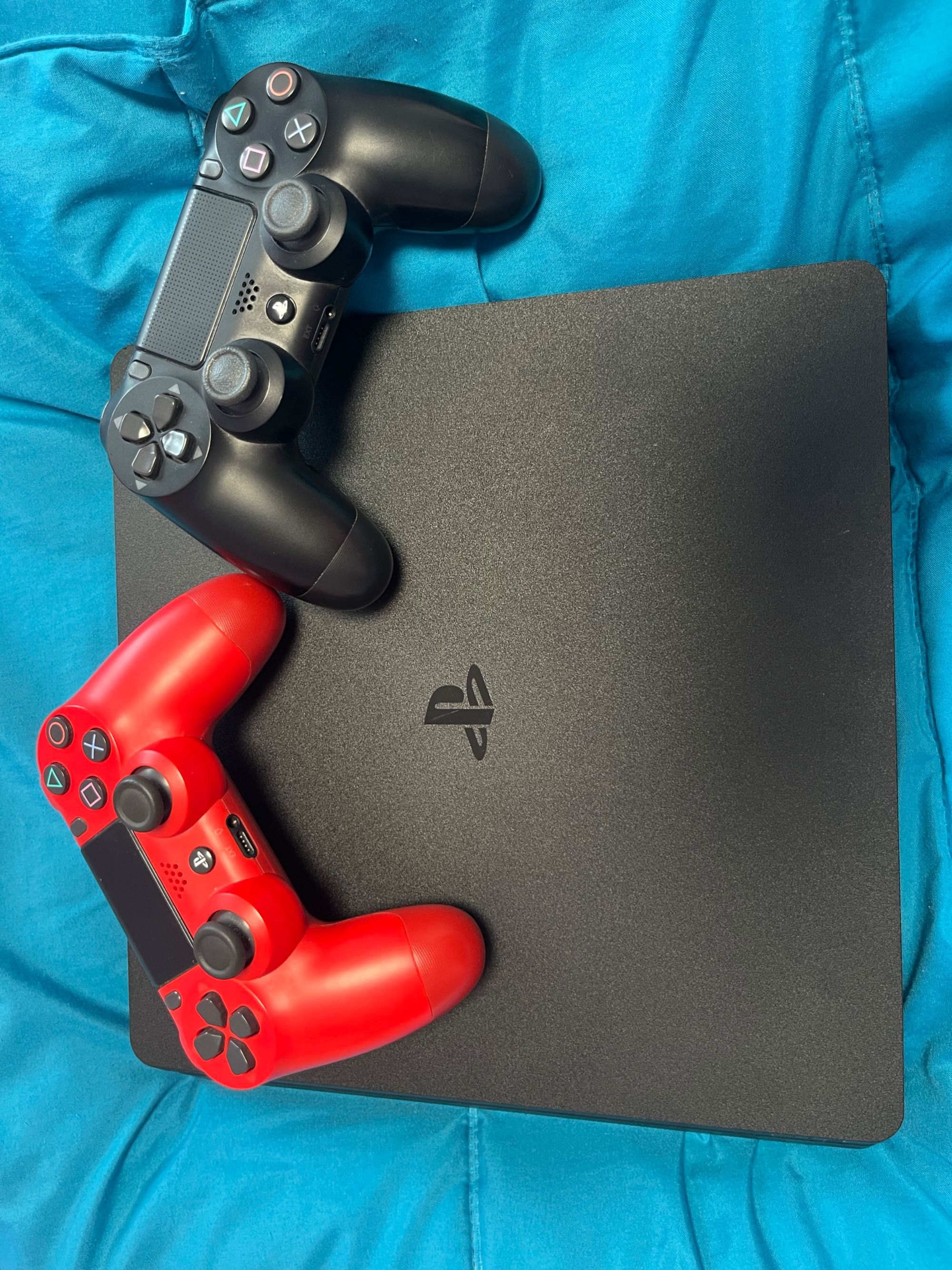 PlayStation 4 с игри
