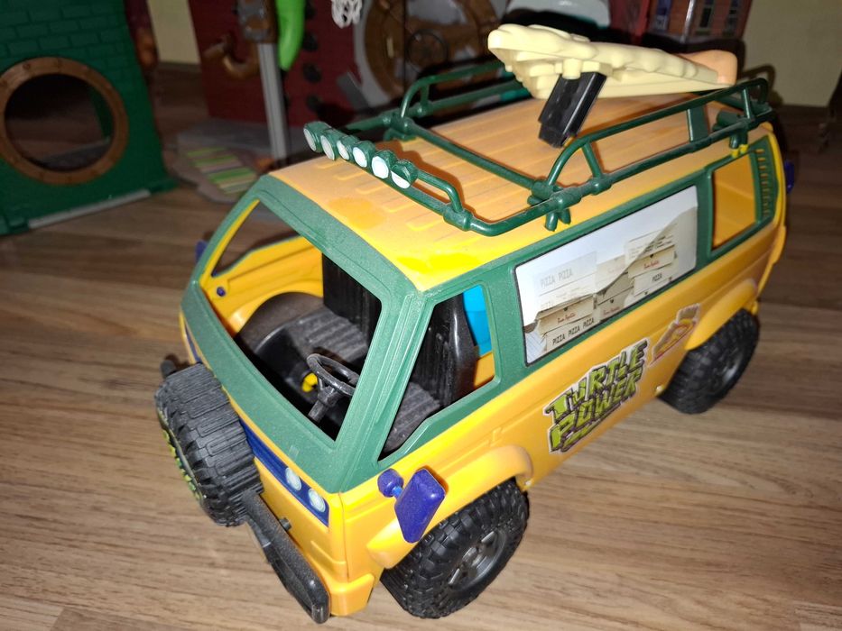 Костенурки нинджа Пълен хаос камион микробус