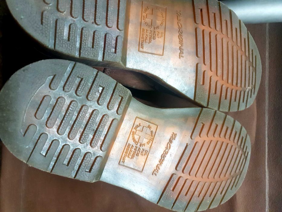 Dr Martens Piele Maro 42 toamna - iarna