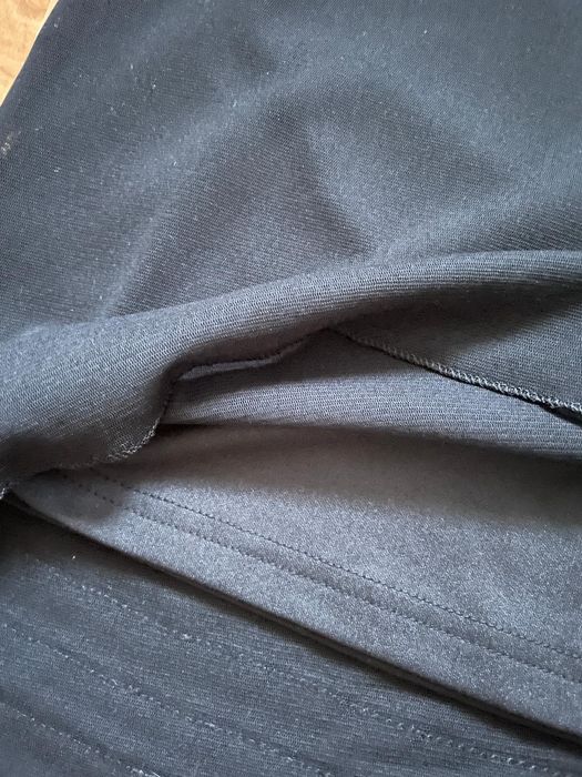 Vând rochie pt diferite ocazii , în stare foarte bună