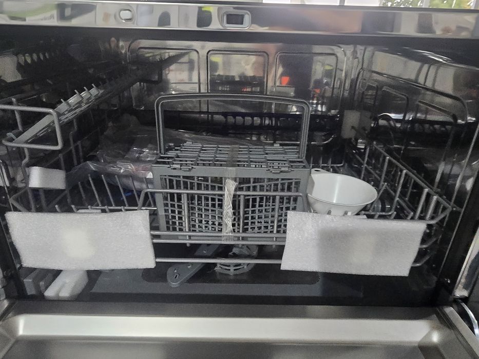 Нова мини/малка/компактна съдомиялна кубче Bomann 6  комплекта черна