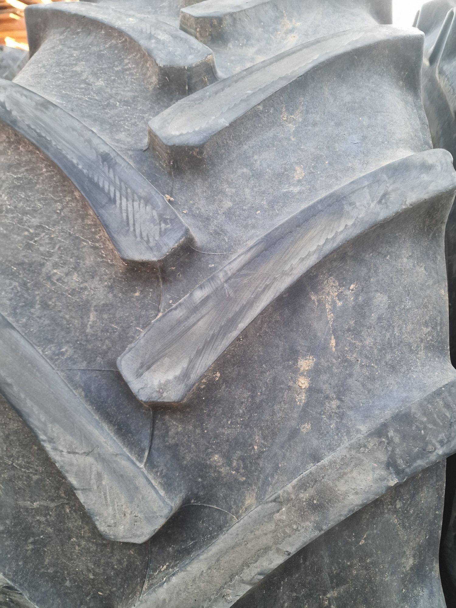 ANVELOPE agricole 600/65R38 marca Mitas