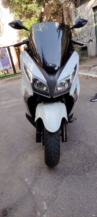 Kymco x Town 300