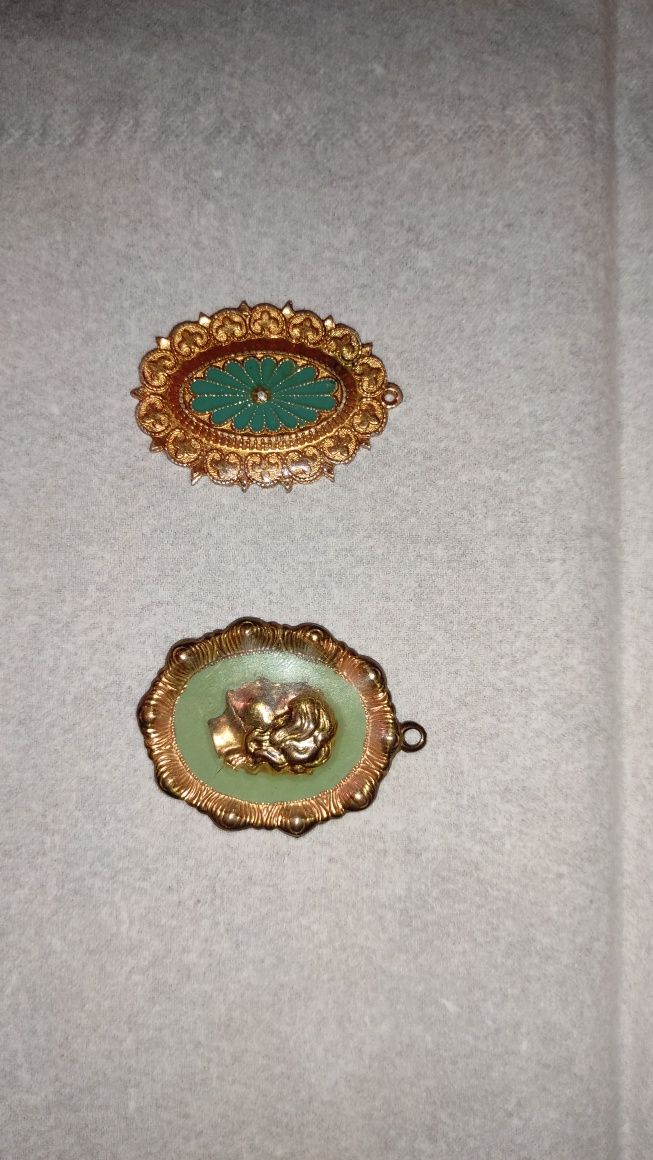 Seturi butoni vintage /medalioane  stil victorian