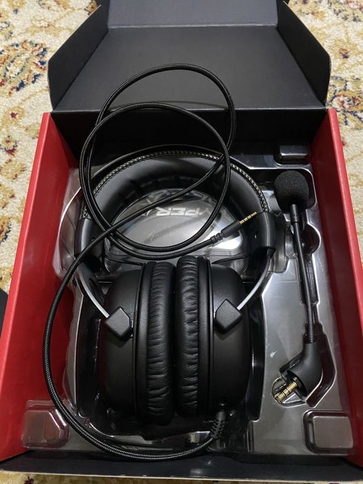 HyperX Cloud II наушники