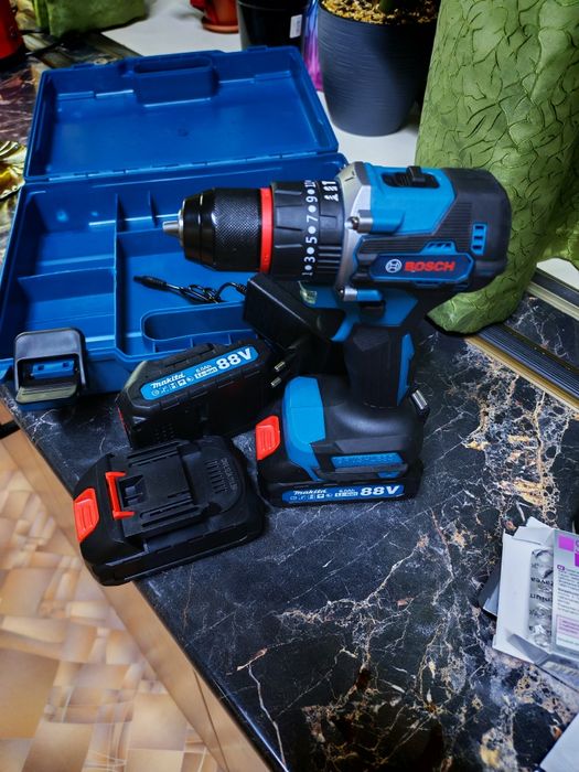 Шурупаверт новый