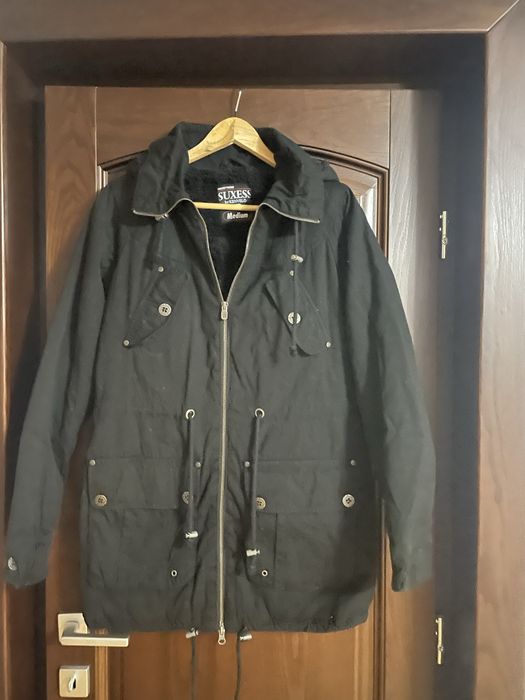 Geacă de damă ,marimea medium