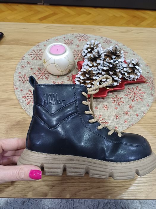 Детски боти за момиче +подарък шапка по избор