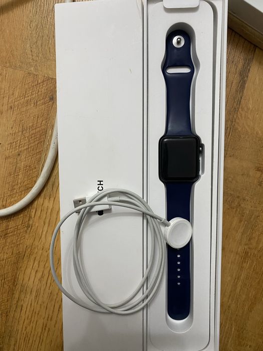Apple watch 3 42 мм