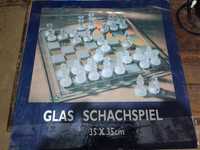 Șah din sticla german.  complet.