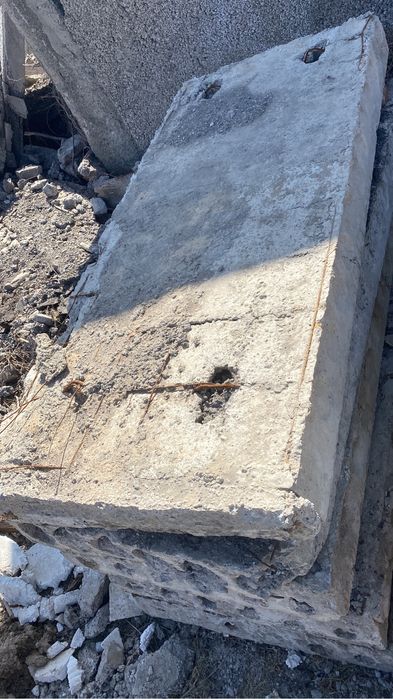 Плиты перекрытия бетонные ребристые пкж