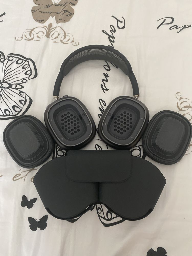 Airpods max
