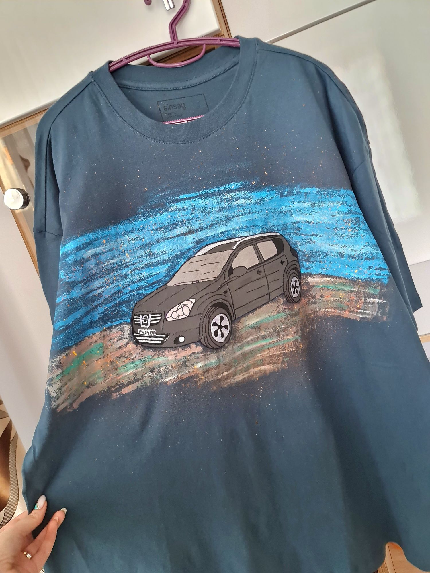 Tricou cu masini